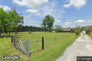 375 Wayne Barrow Rd, Dequincy, LA 70633