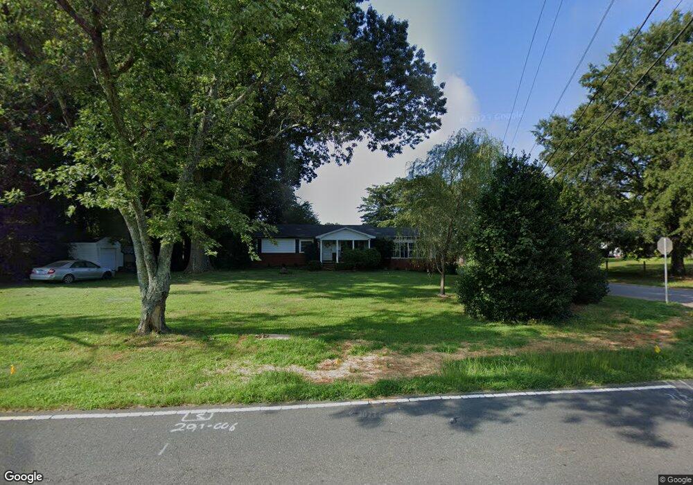 202 Central Heights Dr SW, Concord, NC 28025 - photo 1