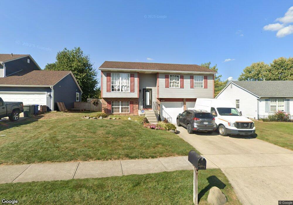 2722 Moonlight Ln, Columbus, OH 43207 - photo 1