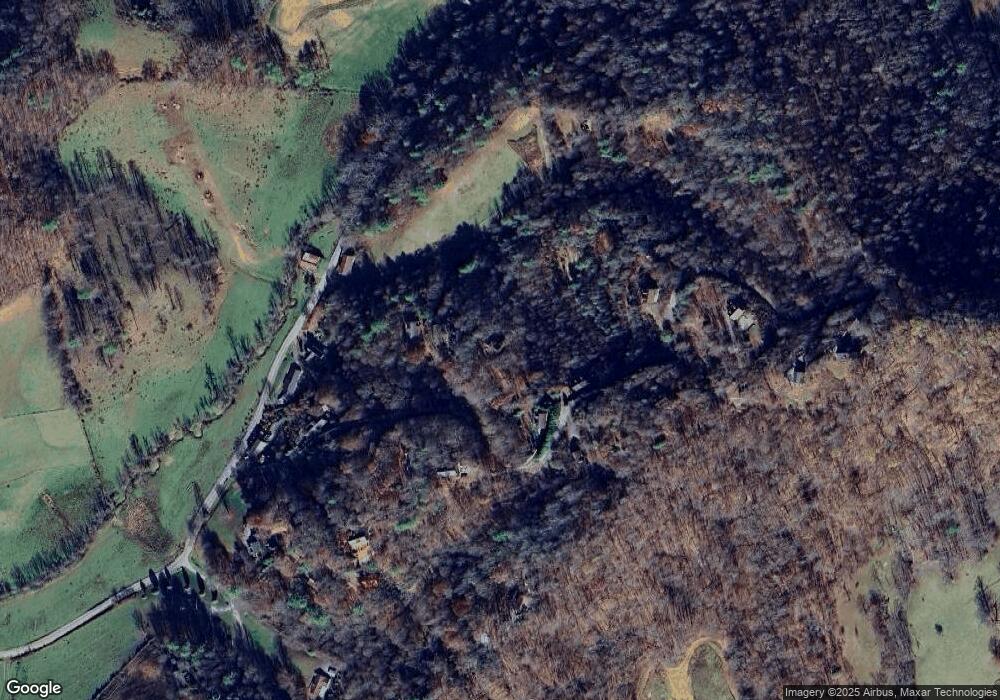 200 S Pinnacle Dr, Burnsville, NC 28714 - photo 1