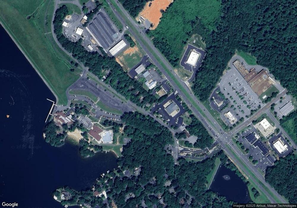 106 Lakeview Pkwy, Locust Grove, VA 22508 - photo 1