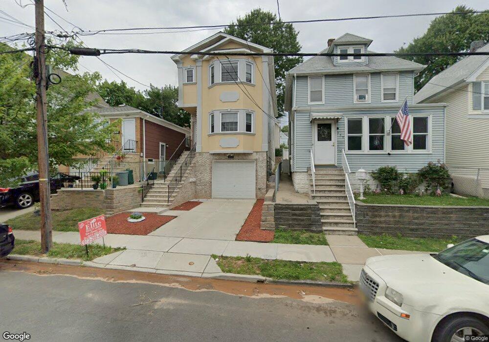 357 Forest St, Kearny, NJ 07032 - photo 1