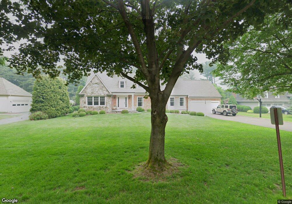 82 Mariners Way, Fairfield, CT 06824 - photo 1