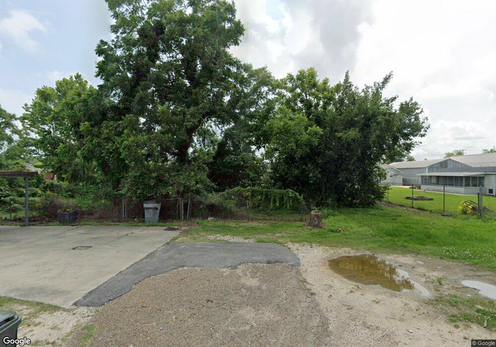 520 Dewey St, Lake Charles, LA 70601 - photo 1