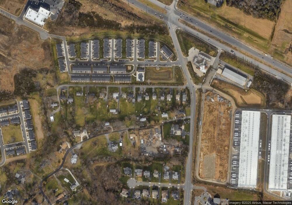 25218 Briargate Terrace, Chantilly, VA 20152 - photo 1