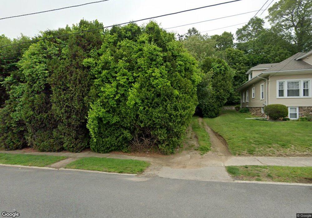 47 Spruce St, Westerly, RI 02891 - photo 1