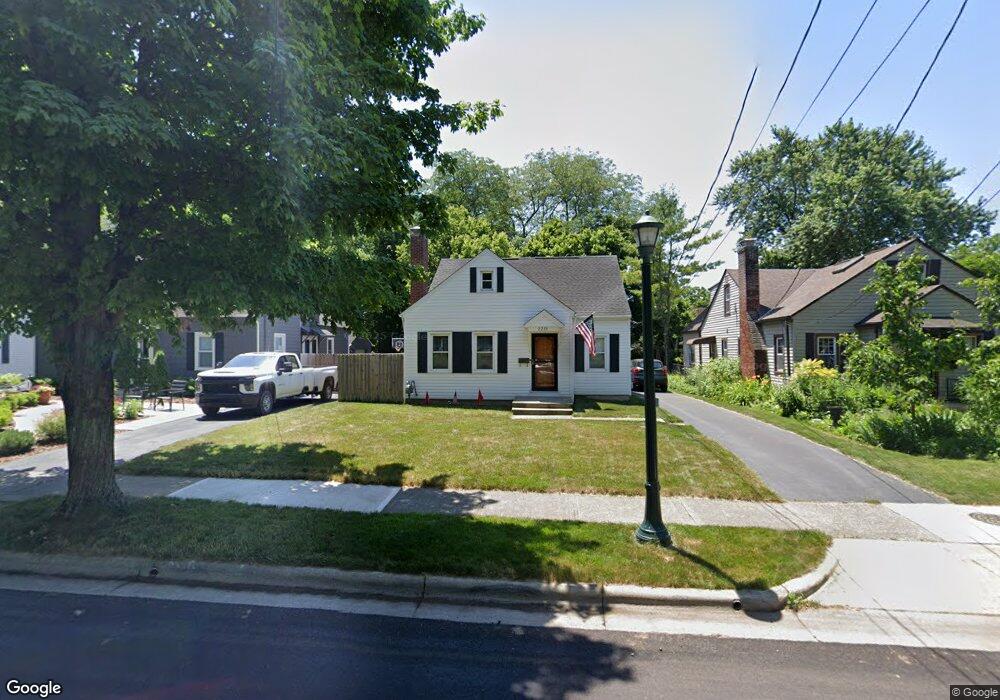 2253 Astor Ave, Columbus, OH 43209 - photo 1