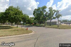307 S Oak St, Hendricks, MN 56136