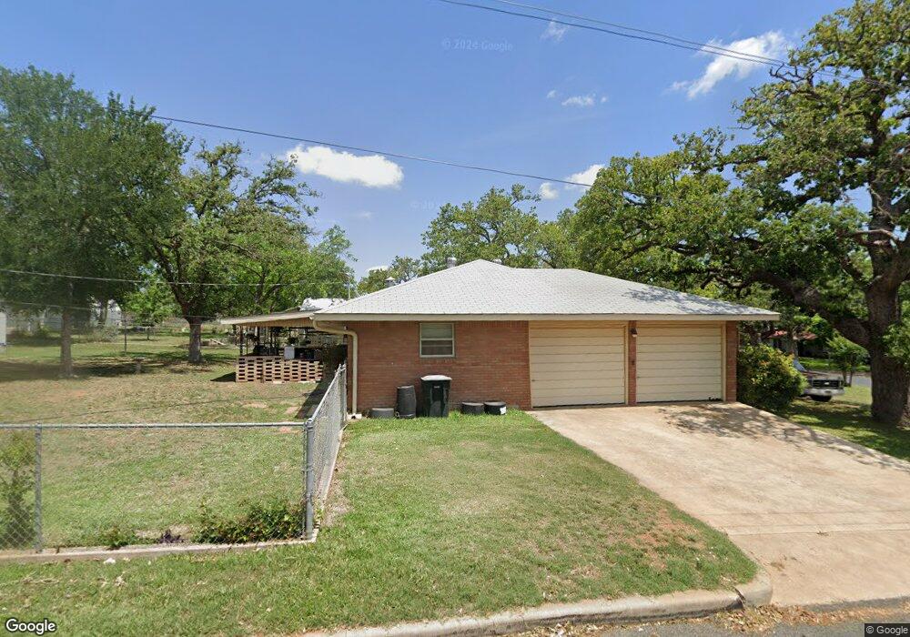 810 Henrietta St, Fredericksburg, TX 78624 - photo 1