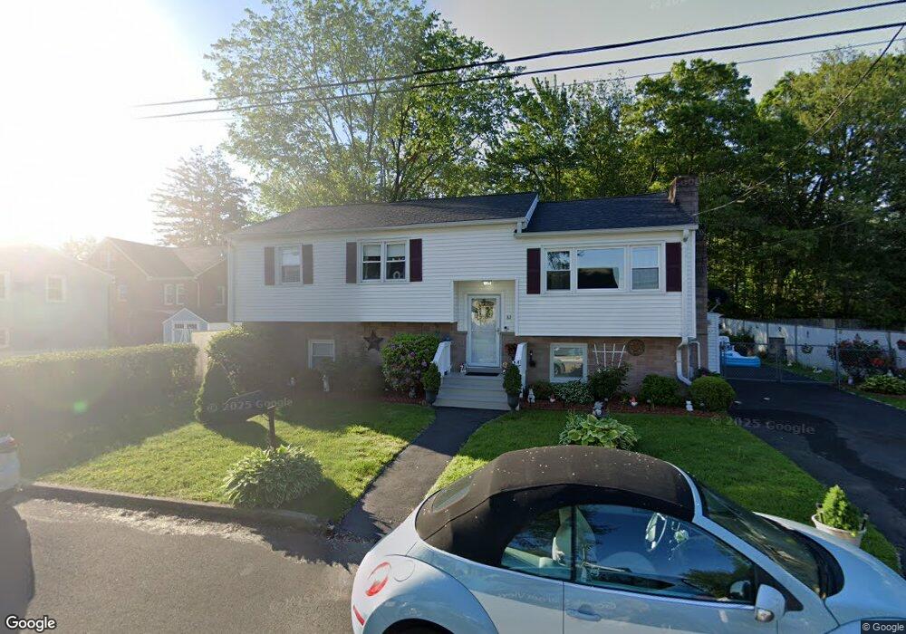 82 Everett St, West Haven, CT 06516 - photo 1