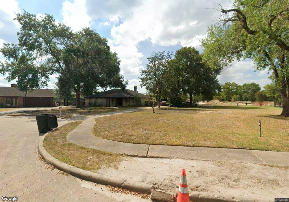 6015 Darkwood Dr, Houston, TX 77088 - photo 1