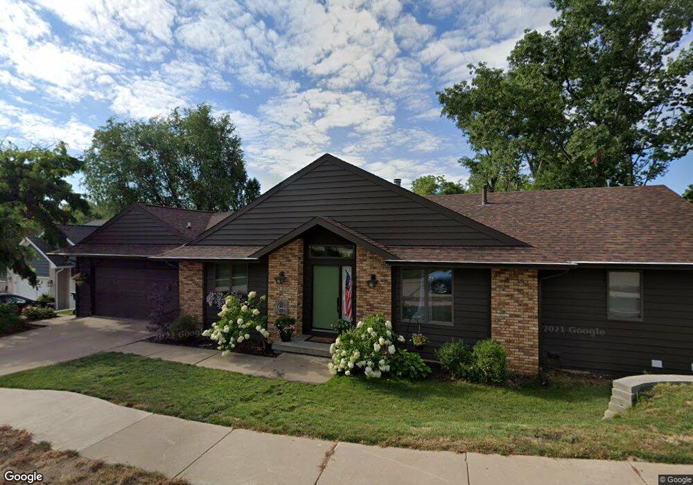 335 Wasatch Ct NE, Cedar Rapids, IA 52402 - photo 1