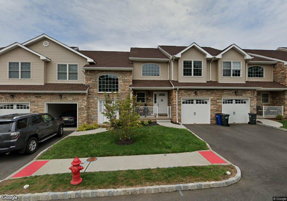 24 Harvey Ct, Clark, NJ 07066 - photo 1