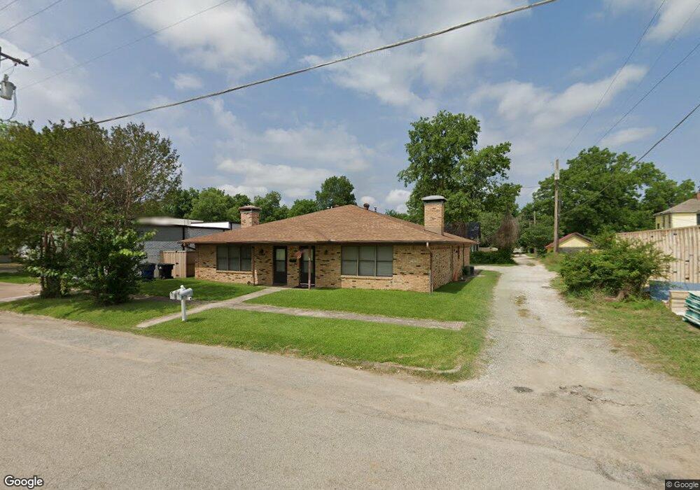 311 S Fannin Ave, Denison, TX 75020 - photo 1