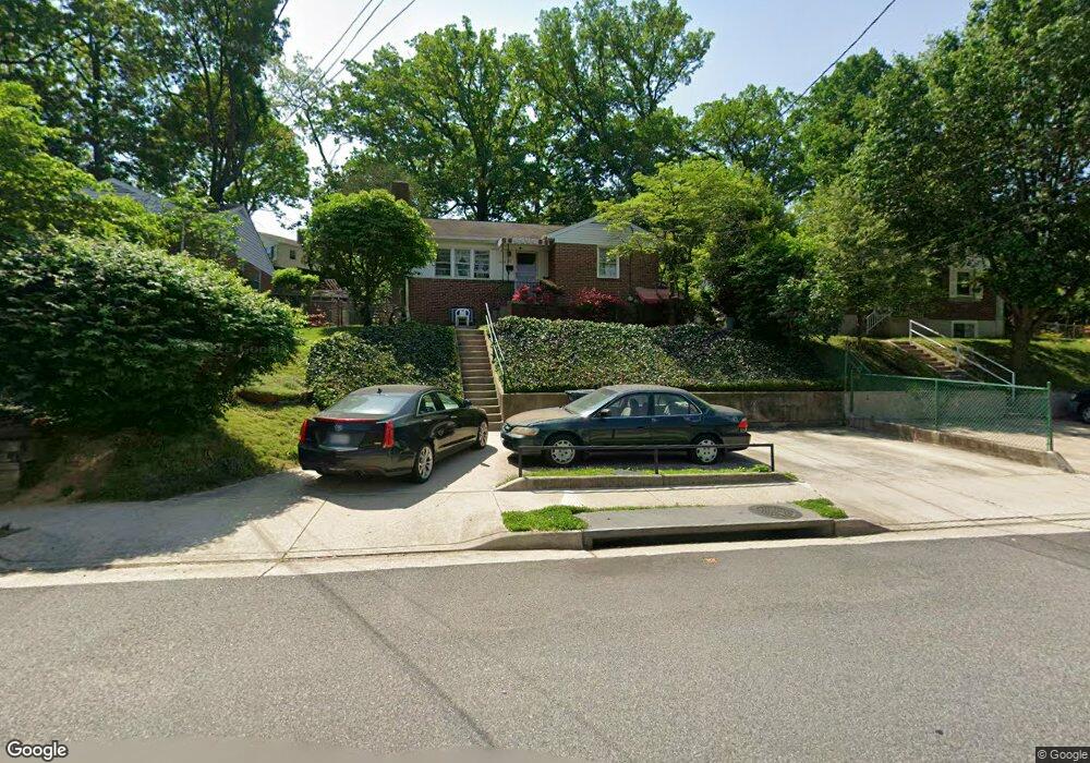 2615 Memorial St, Alexandria, VA 22306 - photo 1