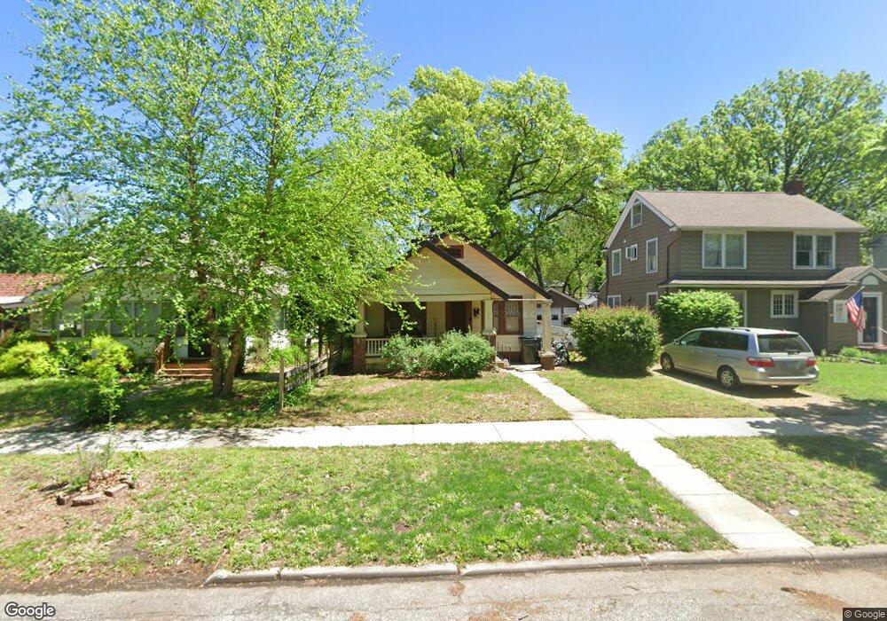1334 SW Wayne Ave, Topeka, KS 66604 - photo 1