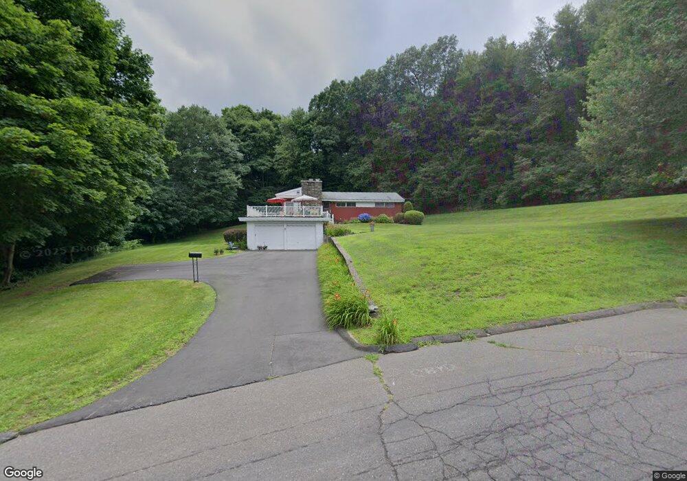 27 Sharon Rd, Bloomfield, CT 06002 - photo 1