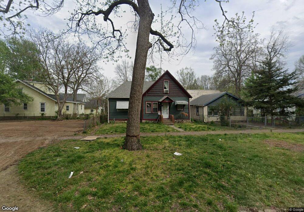 408 SW Fillmore St, Topeka, KS 66606 - photo 1