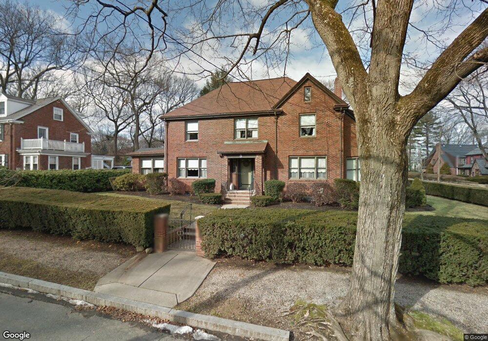 5 Larch Rd, Waban, MA 02468 - photo 1