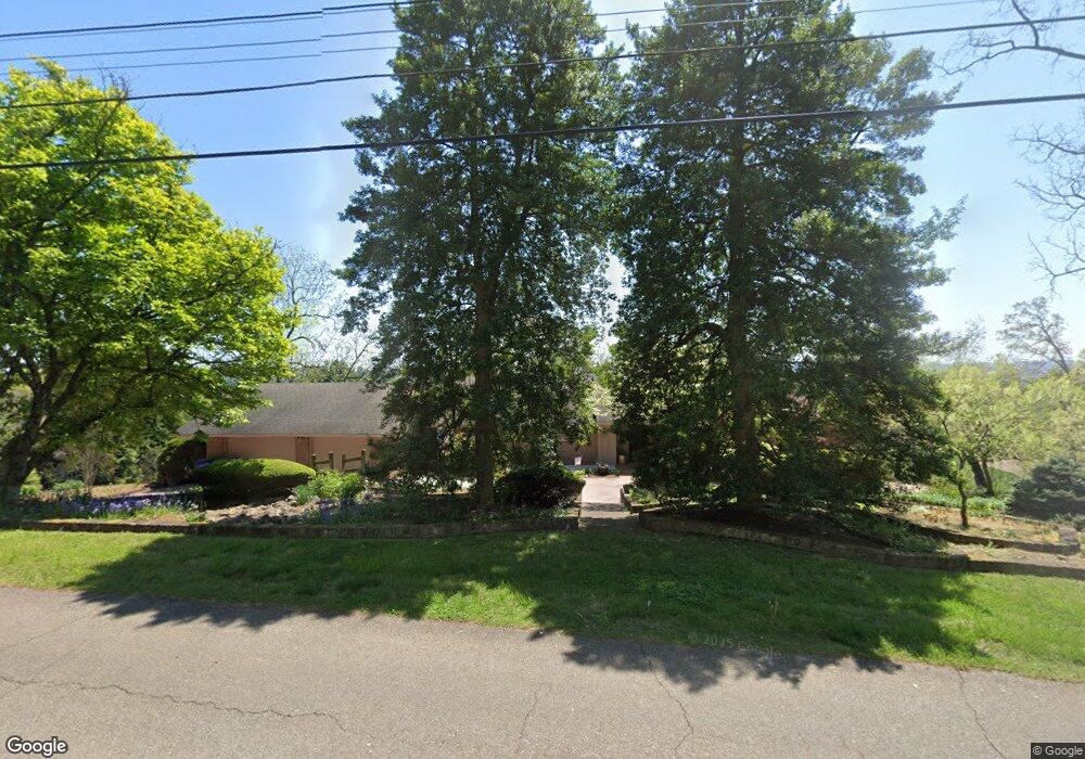 1330 Doyal Dr, Morristown, TN 37814 - photo 1