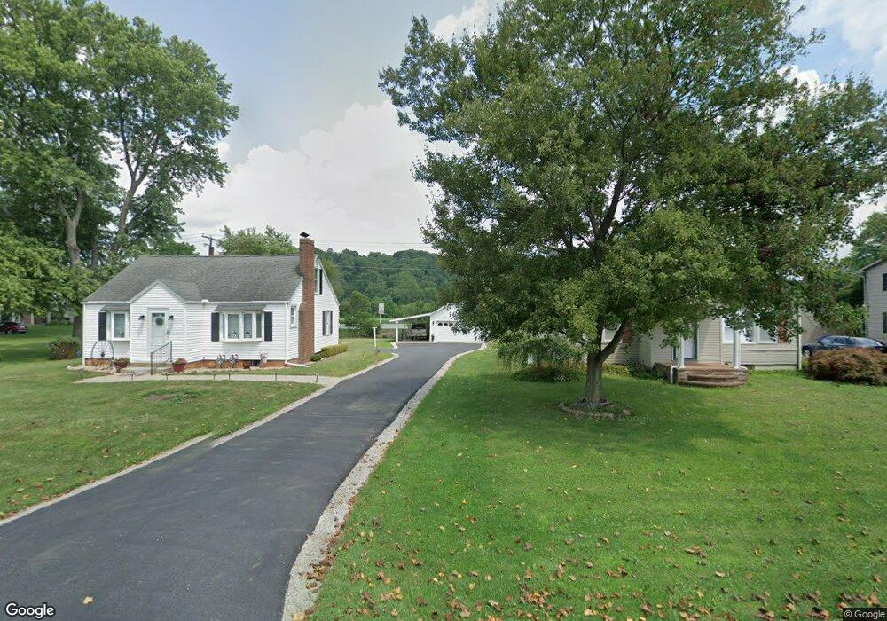 5690 Old Logan Rd SE, Lancaster, OH 43130 - photo 1