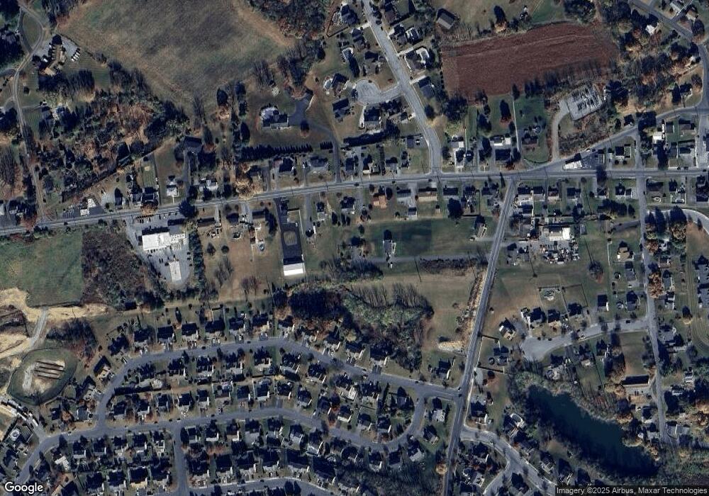 4529 Quarry St, Whitehall, PA 18052 - photo 1