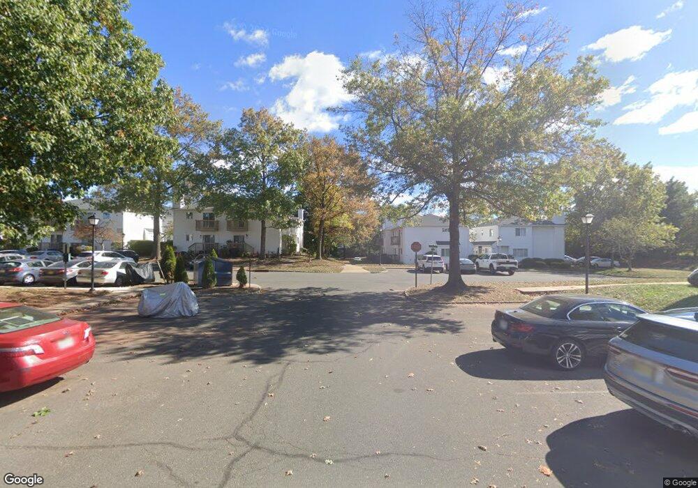 917 Reed Ct unit 523, Flemington, NJ 08822 - photo 1