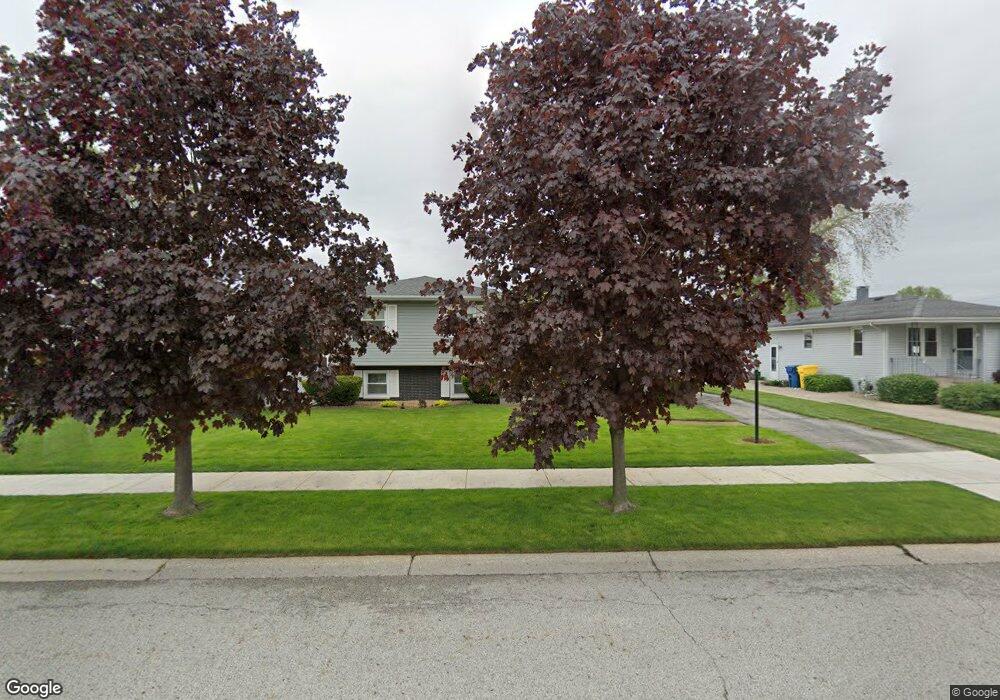 920 W Pine Place, Griffith, IN 46319 - photo 1