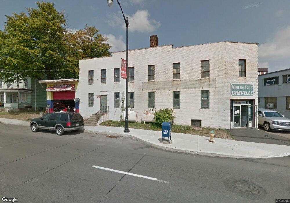 541 W Broad St, Hazleton, PA 18201 - photo 1