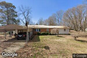 136 N Walnut St, Biggers, AR 72413