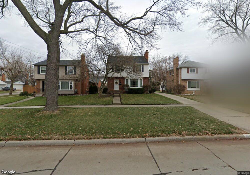 1140 W Selfridge Blvd, Clawson, MI 48017 - photo 1