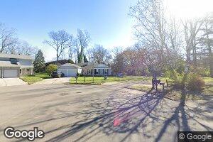 2917 Truman Cir, Lansing, MI 48910