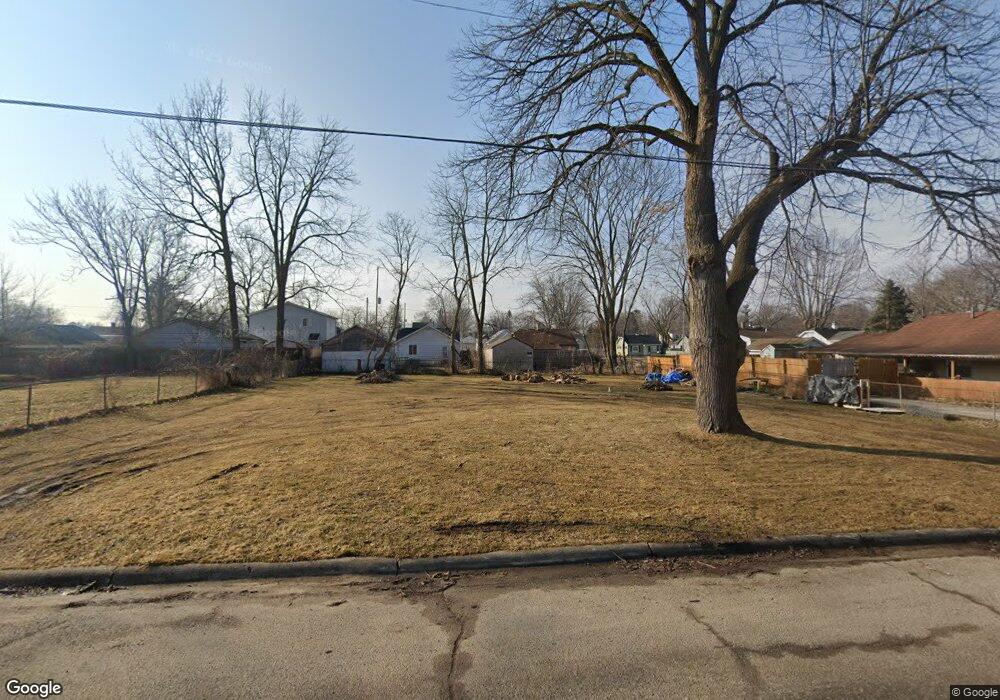 1059 W Boatfield Ave, Flint, MI 48507 - photo 1