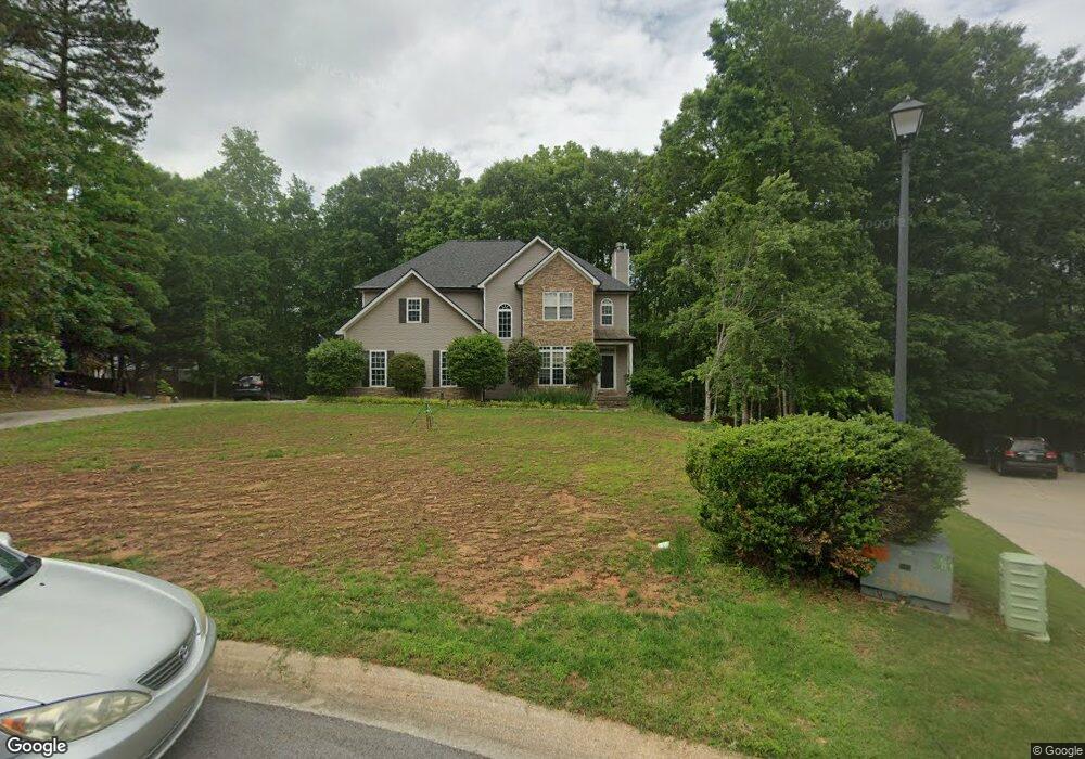 310 Ryans Ct, Sharpsburg, GA 30277 - photo 1