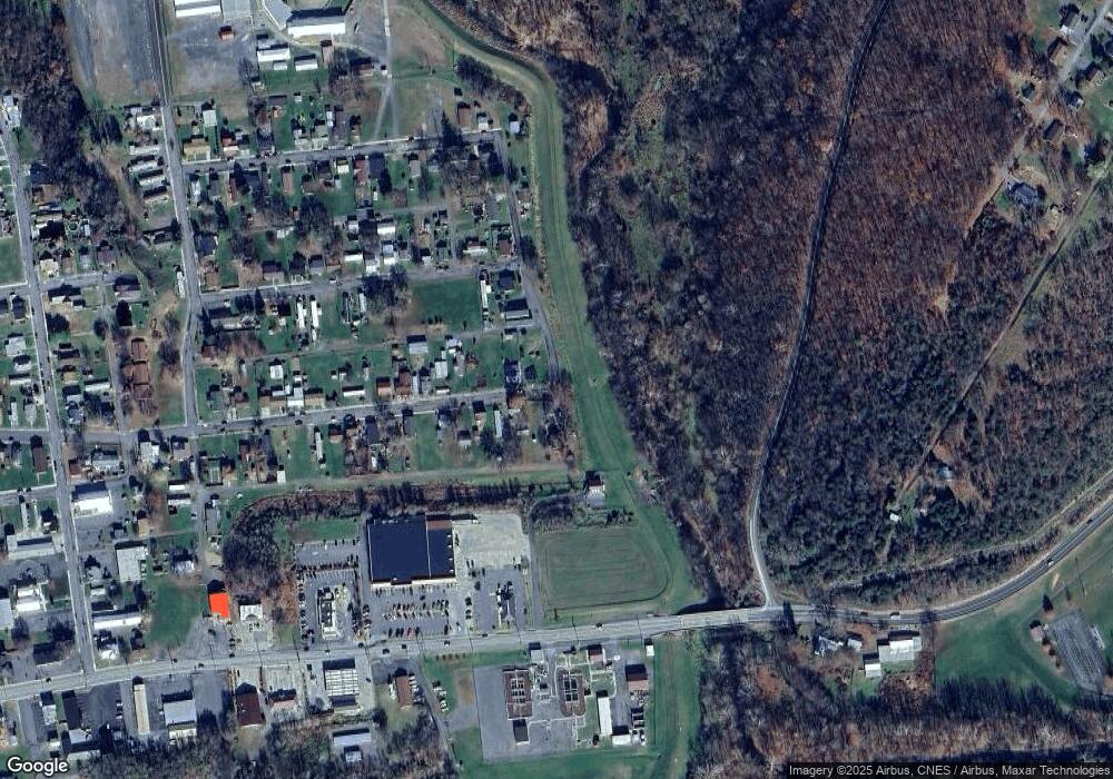 93 East Ave unit RT, Petersburg, WV 26847 - photo 1