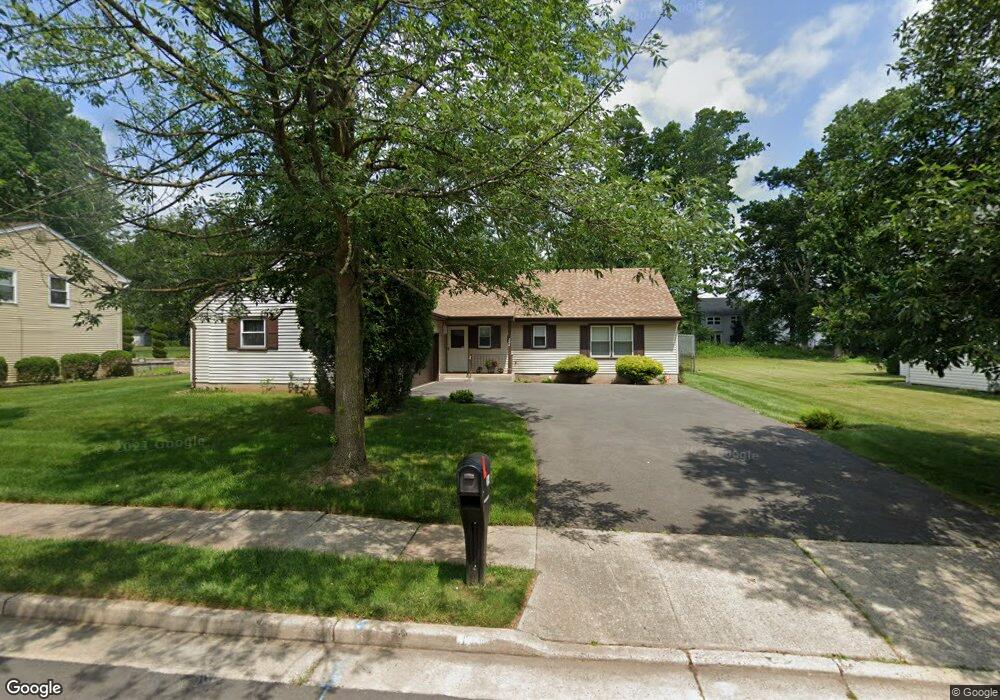 204 Garfield St, Edison, NJ 08820 - photo 1