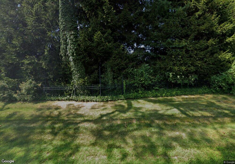 1016 Oenoke Ridge, New Canaan, CT 06840 - photo 1