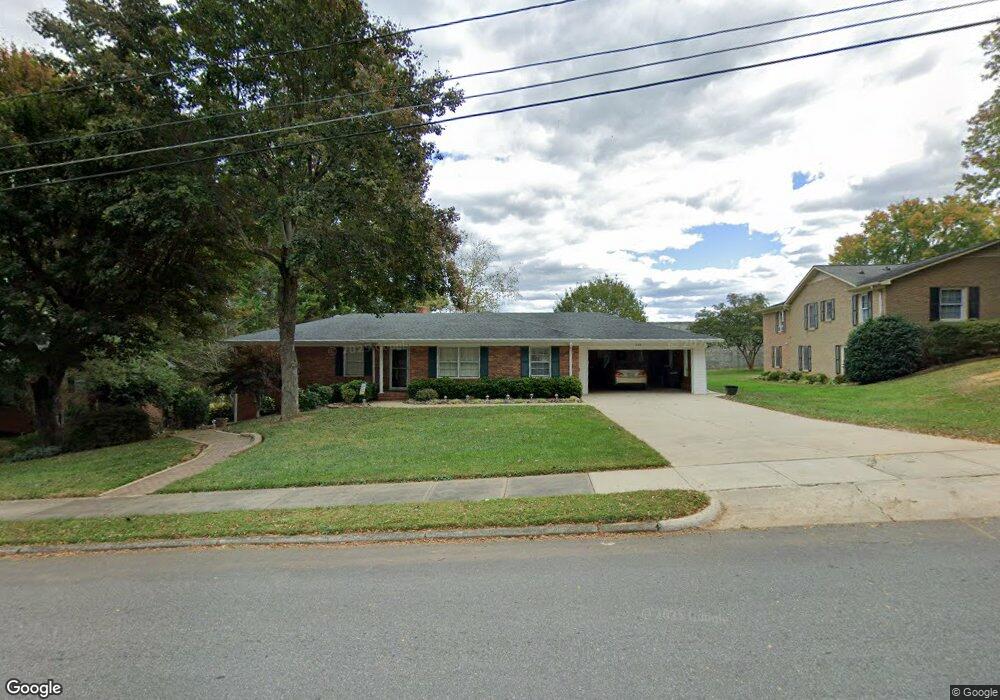 206 Knox St, Statesville, NC 28677 - photo 1