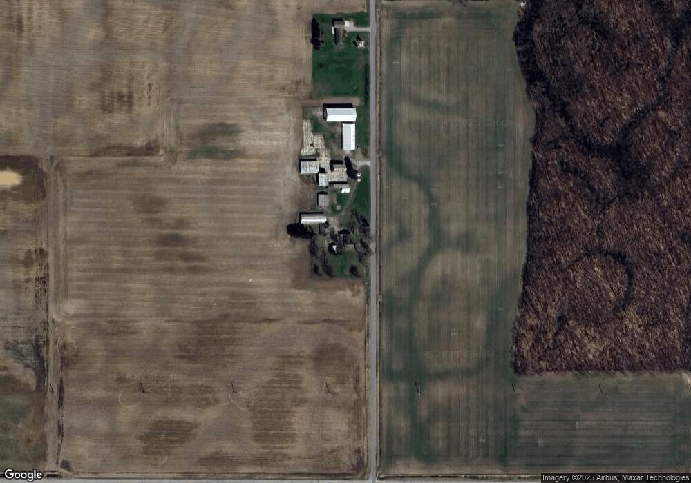 4810 Maple Rd, Frankenmuth, MI 48734 - photo 1