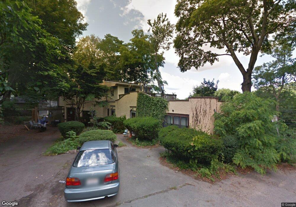 16 Warren Terrace unit 18, Newton Center, MA 02459 - photo 1