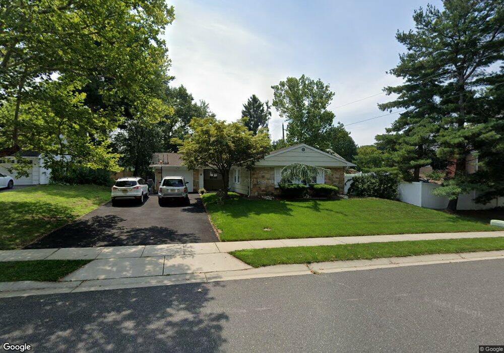 8 Arden Ln, Matawan, NJ 07747 - photo 1