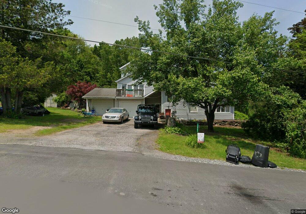 106 Maple St, Cresco, PA 18326 - photo 1