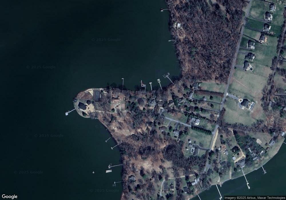 54 Dobe Point Rd, Stafford, VA 22554 - photo 1