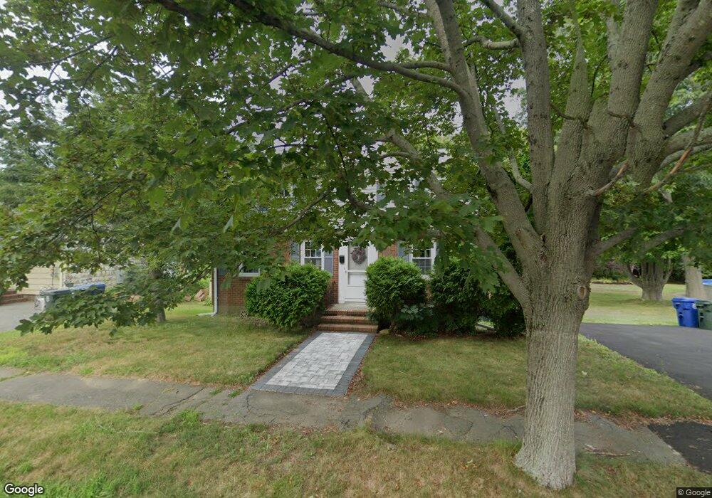 85 Pickering St, Danvers, MA 01923 - photo 1