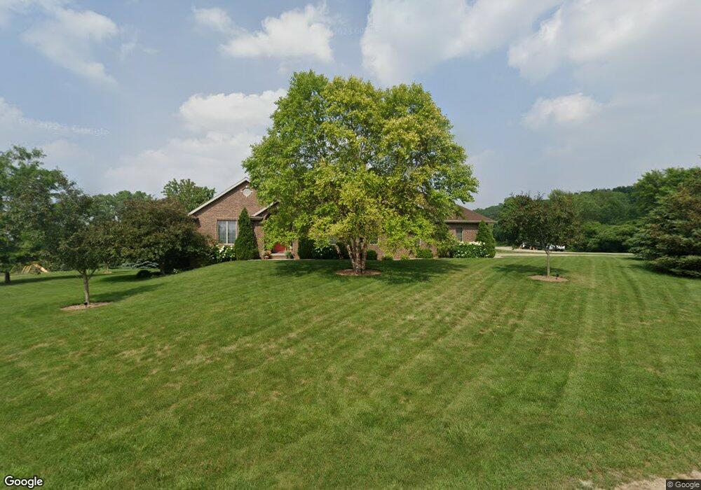 1723 Spring Hills Ln, de Pere, WI 54115 - photo 1