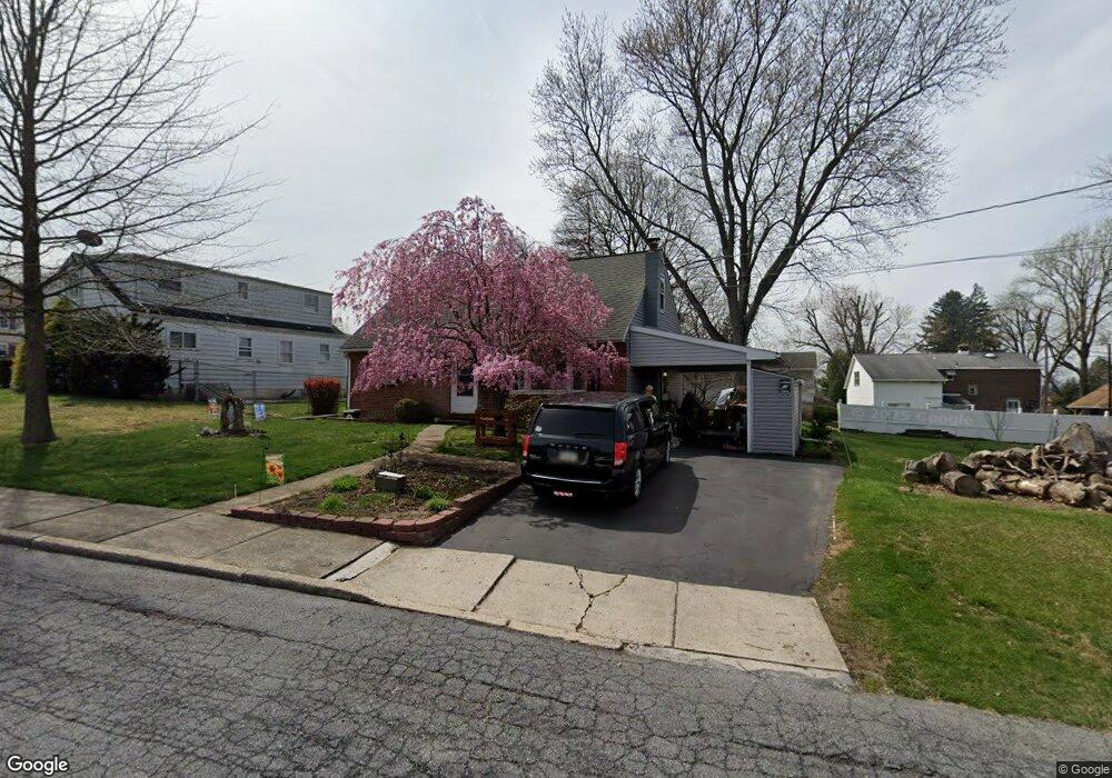 2324 S Bradford St unit 2328, Allentown, PA 18103 - photo 1