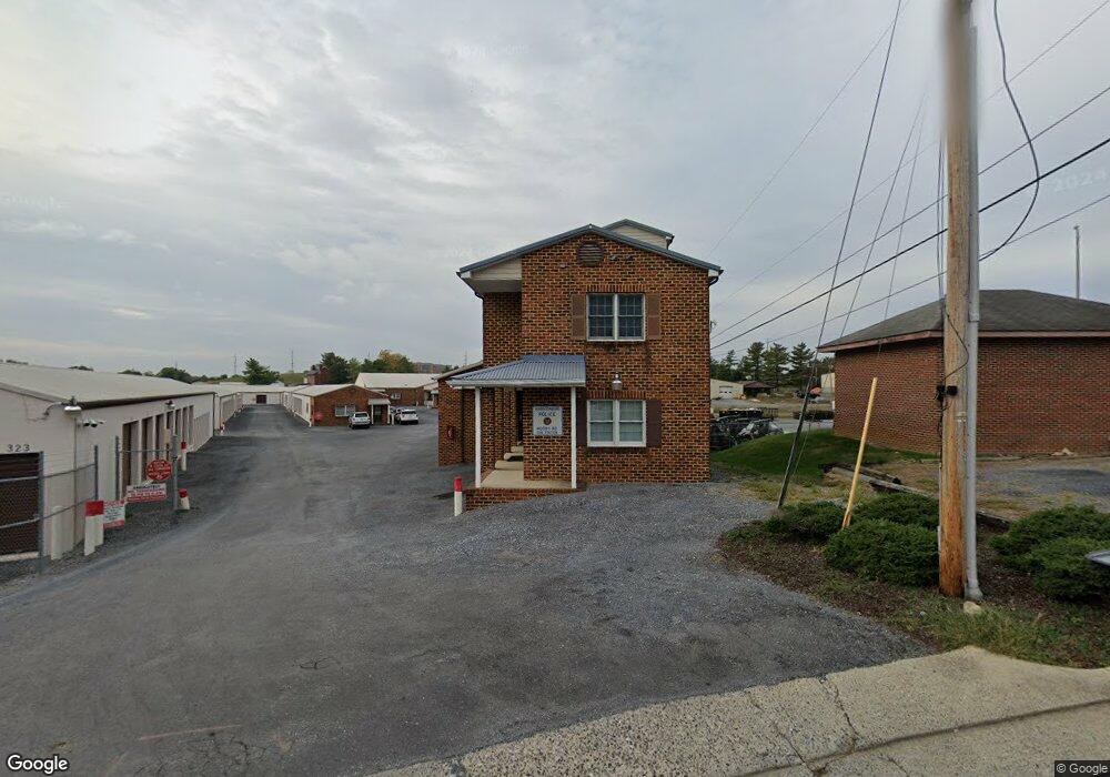 211 E Mosby Rd, Harrisonburg, VA 22801 - photo 1