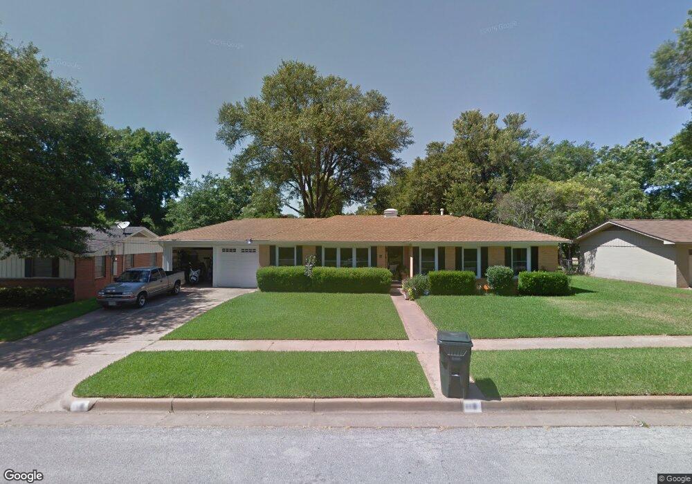 118 Ridgecrest Dr, Tyler, TX 75701 - photo 1