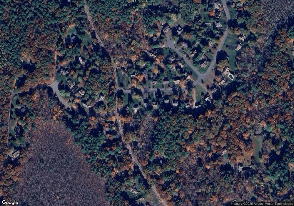 252 Rolling Meadow Dr, Holliston, MA 01746 - photo 1