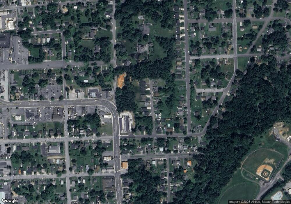 1332 Warren Ave, Front Royal, VA 22630 - photo 1